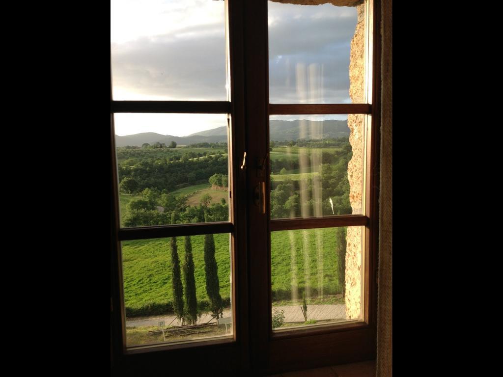 Poggioba Acomodação com café da manhã Sovana Exterior foto