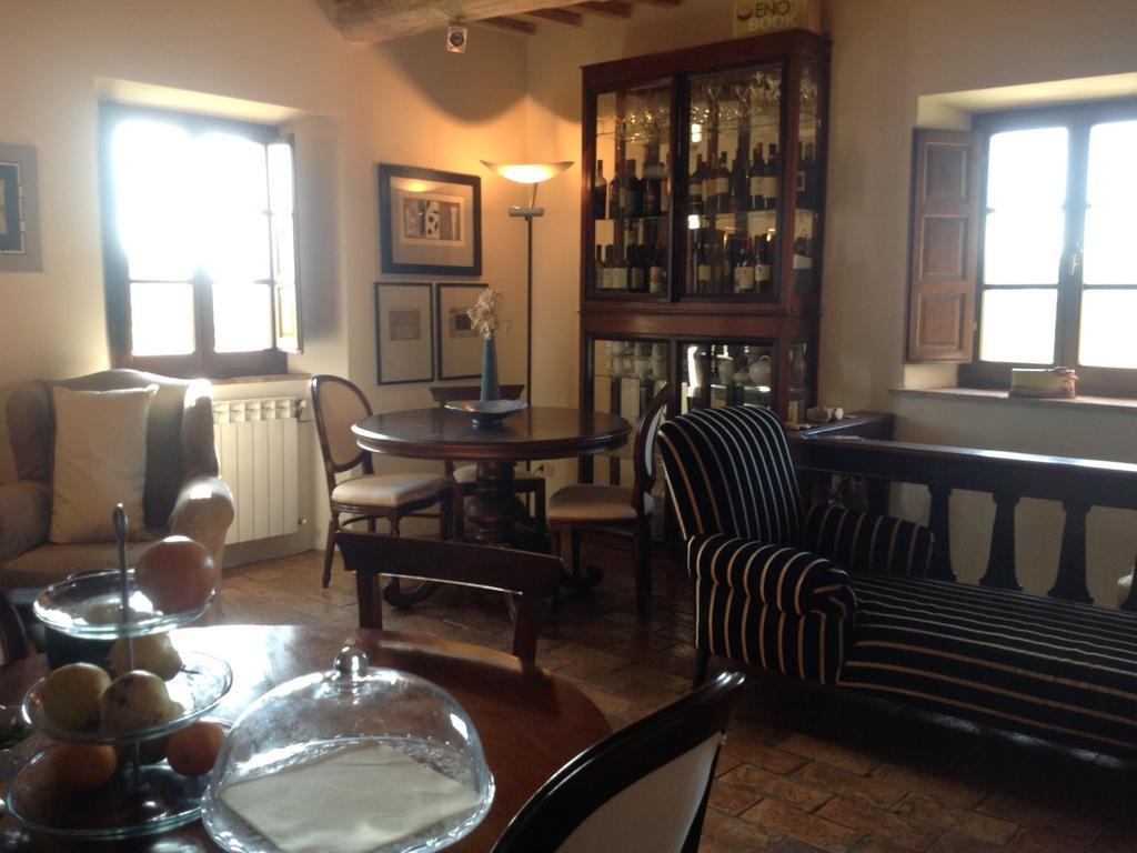 Poggioba Acomodação com café da manhã Sovana Exterior foto